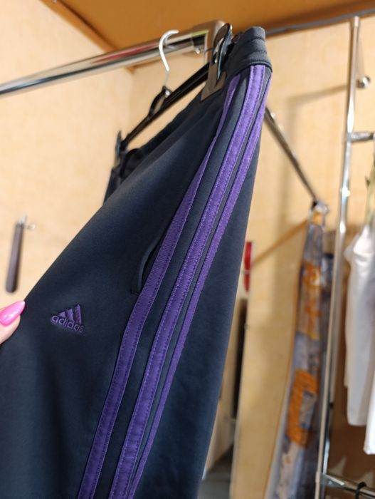 Жіночі спортивні штани adidas L