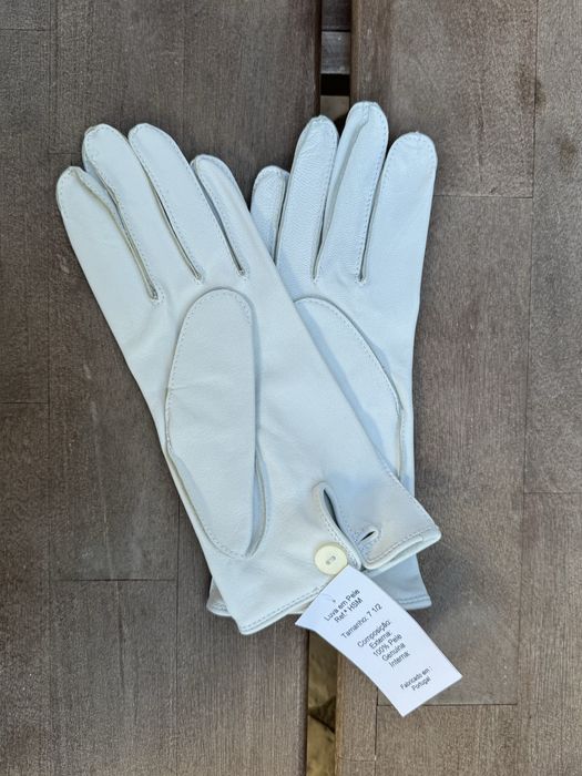 Luvas brancas novas militar