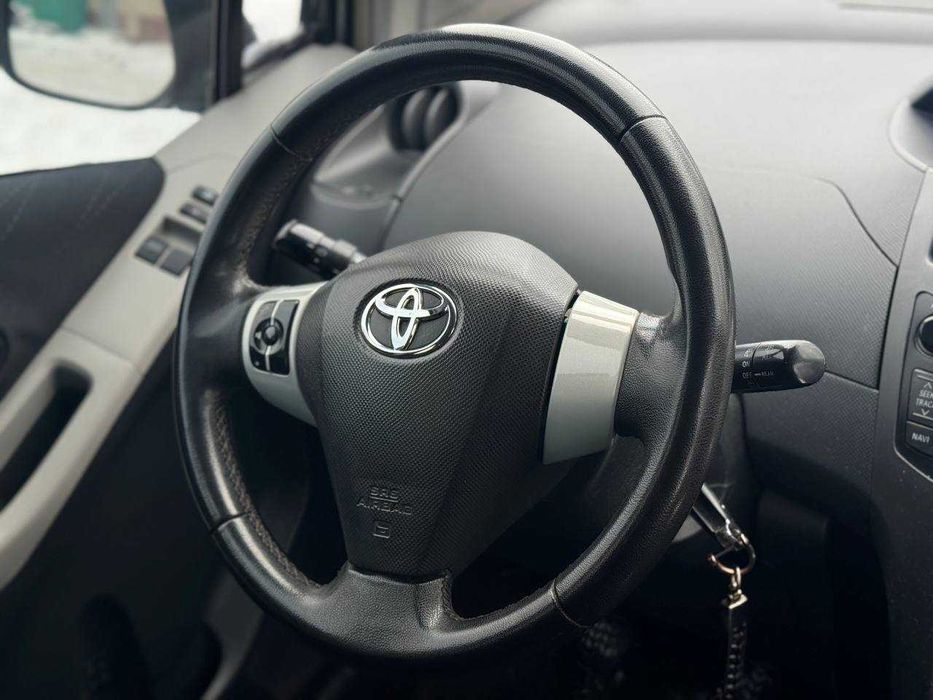 Toyota Yaris 2006p. 1.4 дизель Гарний стан Обмін Розстрочка