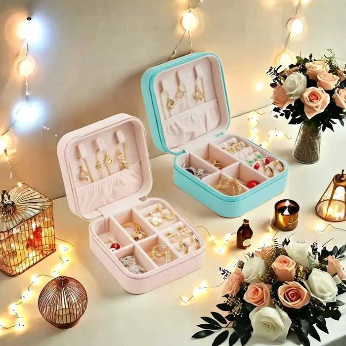 Guarda Jóias. Presente de luxo. Três tamanhos e modelos. Novas.