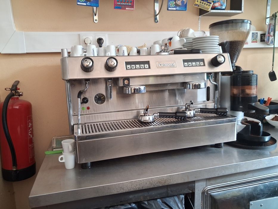 Vendo máquina de café profissional Futurete