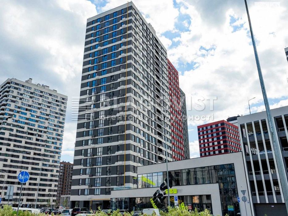 Варшавський-3 Подільський 10.1 3к квартира на Змієнка Всеволода 15/23