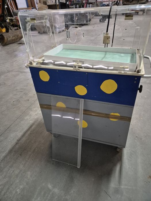 Incubadora funcional