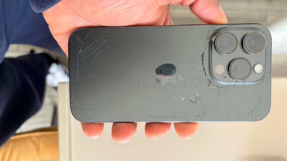 Iphone 15 pro com garantia