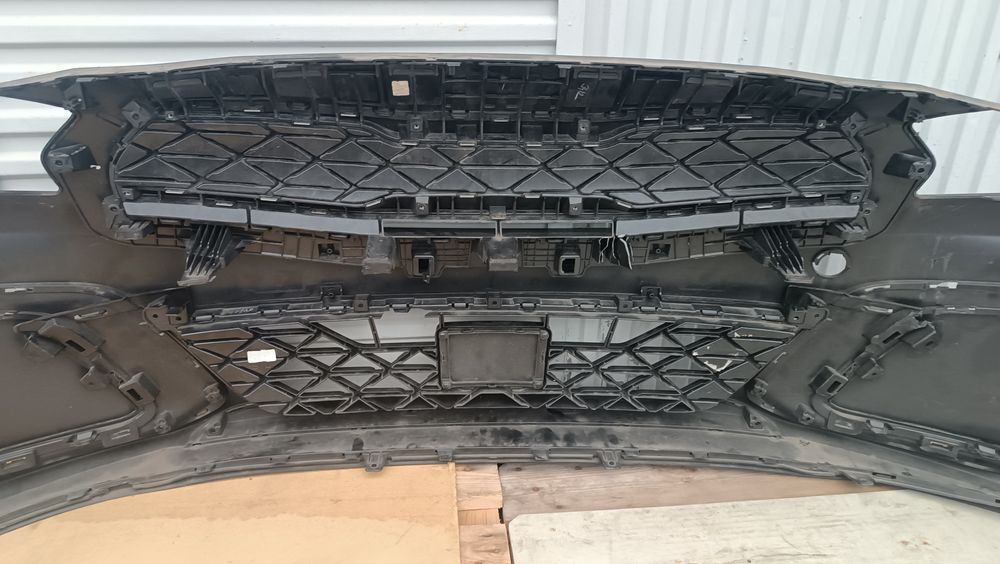 Vendo parachoque de frente Kia  X ceed ano 2019/22