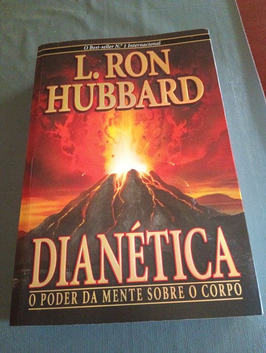 Livro novo " Dianética, o poder da mente sobre o corpo"