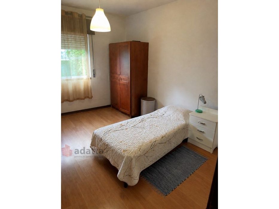 Quarto para Arrendamento - Vale das Flores (junto ao ISEC e Polo II)