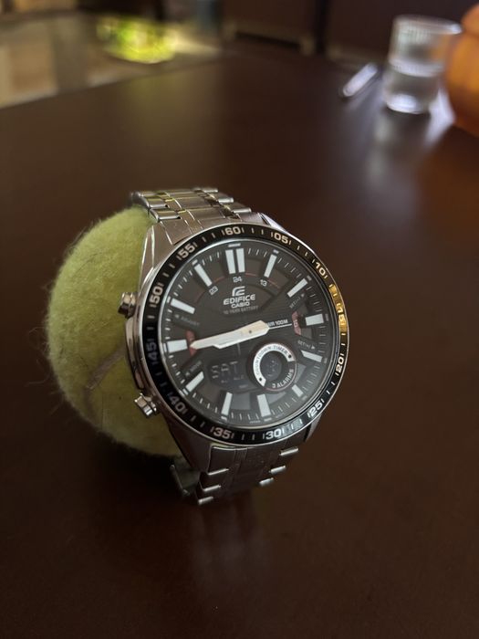 Zegarek Casio Edifice EFV-C100