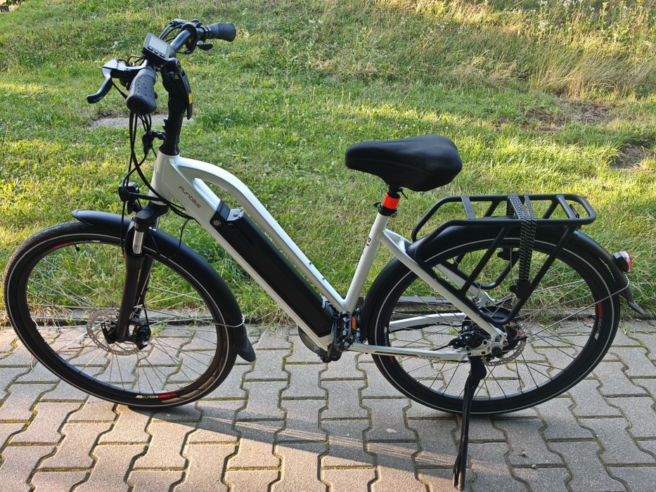 Rower elektryczny Funbike EVO 19" BIAŁY - Stan Jak Nowy, Przebieg TYLKO 260 km!