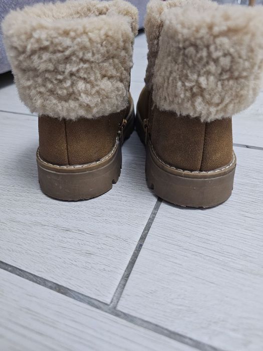 Черевики сапожки уги зара оригінальні