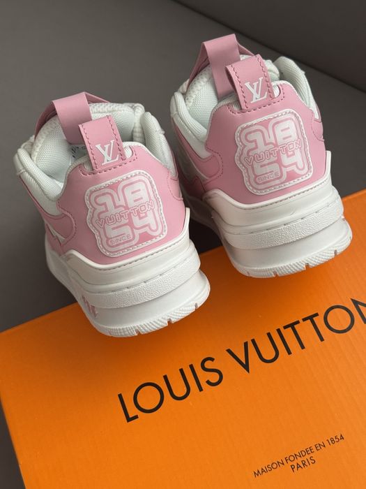 Louis Vuitton Skate 1854 Pink