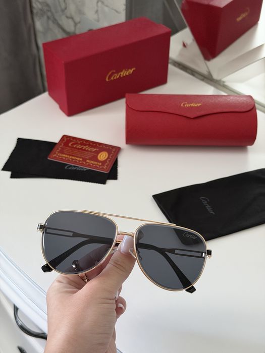 Солнцезащитные очки cartier полный комплект черные капля