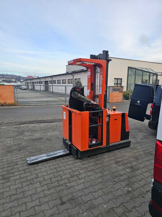 Toyota BT OME100M wózek widłowy podnośnik winda podest  4,75m 2013