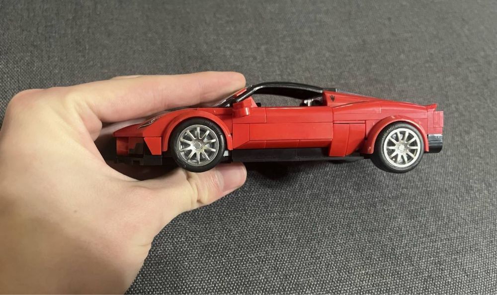 Конструктор Mattel Brick Shop Speed Maserati MC20 250 деталей