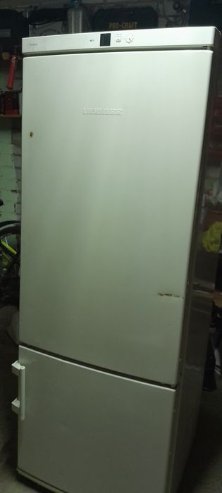 Холодильник Либхер