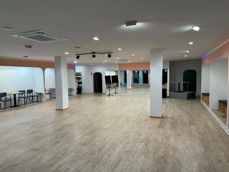 Duża sala na imprezy, warsztaty w centrum Poznania