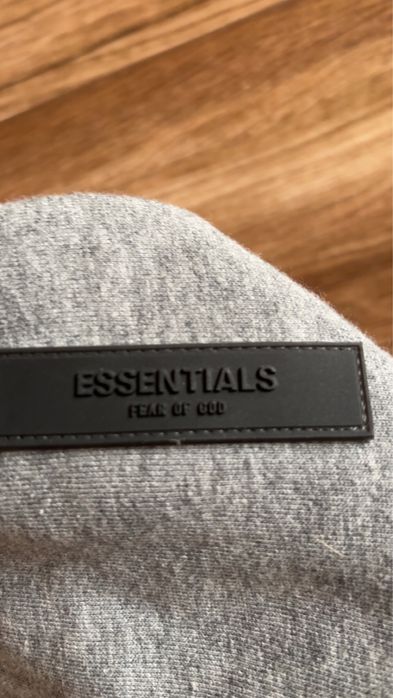 Bluza essentials