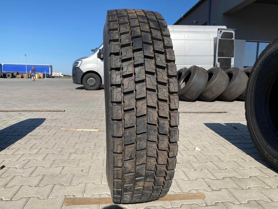 Opona 295/80R22.5 MICHELIN XDE2 Napędowa 100% Bieżnika