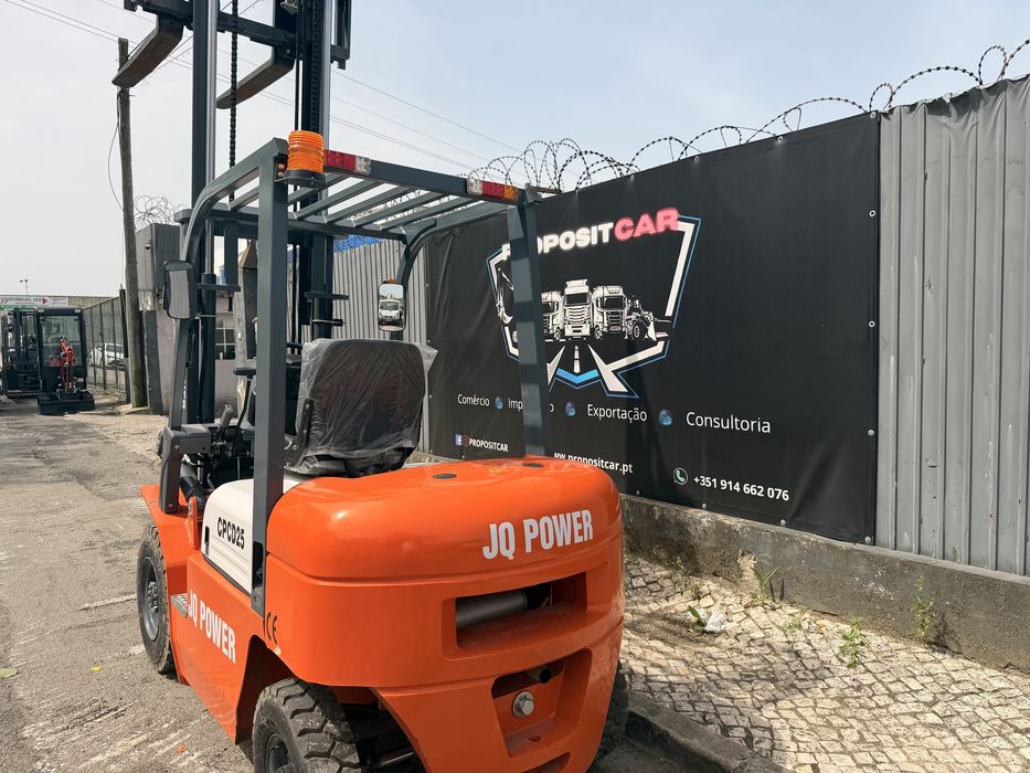 EMPILHADOR JQ POWER 2500kg novo Diesel 2026 Excelente ###OPORTUNIDADE###
