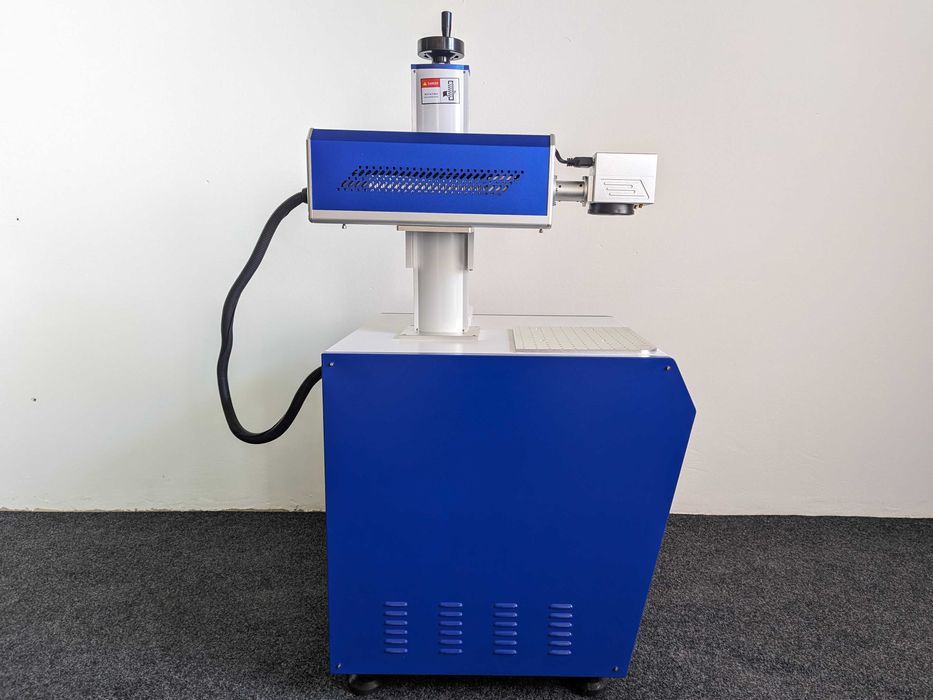 Лазерний станок TR-80-CO2 RF Davi CO2 80W 150х150 (Робоче місце)