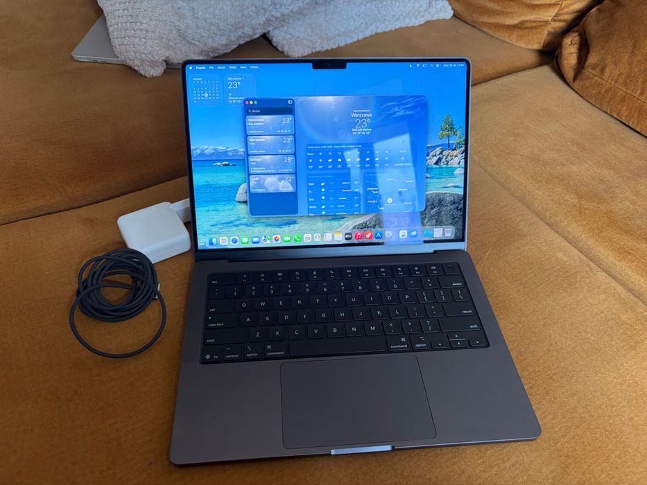 Apple MacBook Pro 14” M5 | 16 GB | 512 GB SSD | AppleCare+