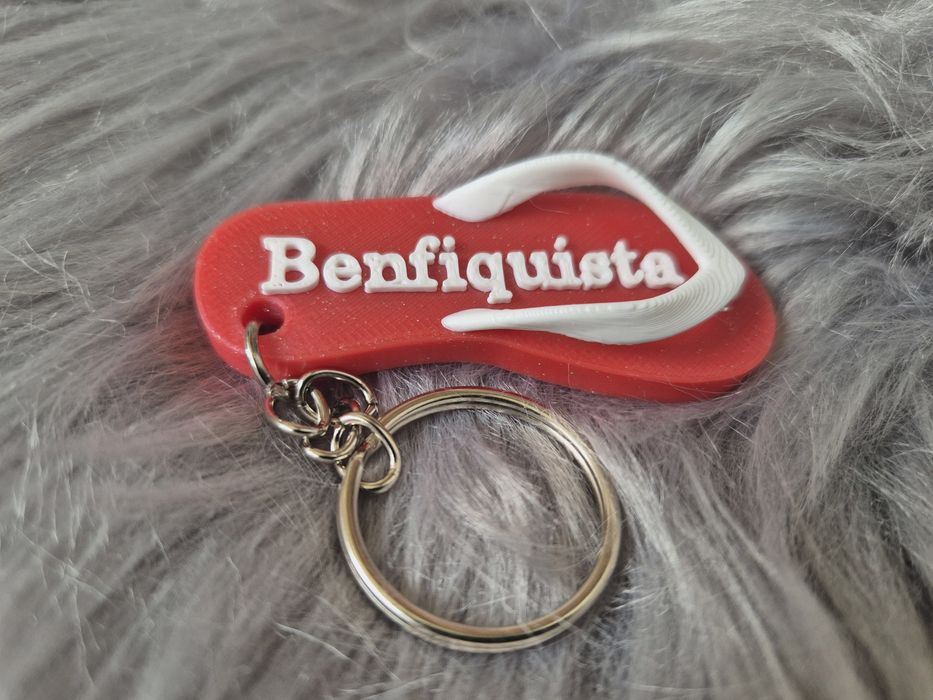 Porta Chaves Chinelo Benfiquista - Para fãs do Benfica

6cm de comprim