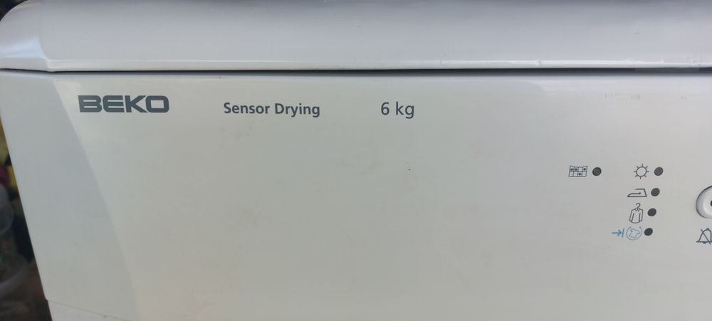 Máquina de secar roupa Beko 6 kg
