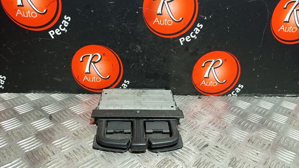 Porta Copos Volkswagen Golf Iv (1J1)