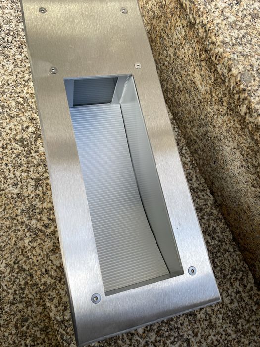 Foco inox enbutir muro (Climar)