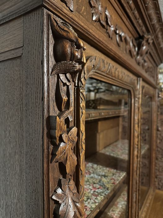 Antyczny kredens myśliwski dębowy