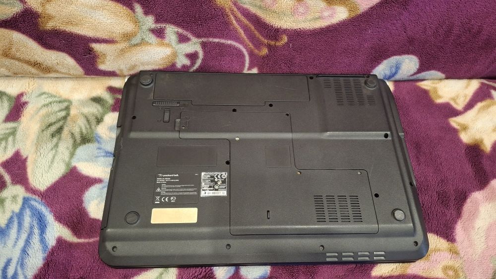 Ноутбук на запчастини