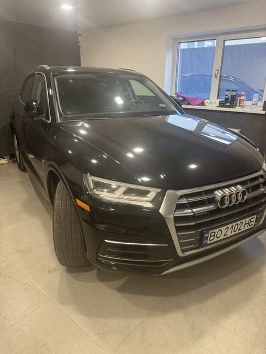 Audi Q5 2019 VIN WA1BNAFY3L2027872 фото оголошення 2 з 23