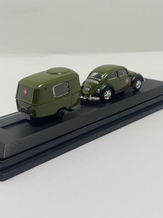 Vokswagen com caravana Schuco escala 1/87