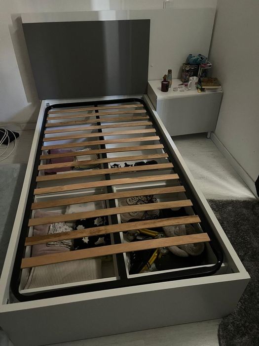 Cama de solteiro com colchao