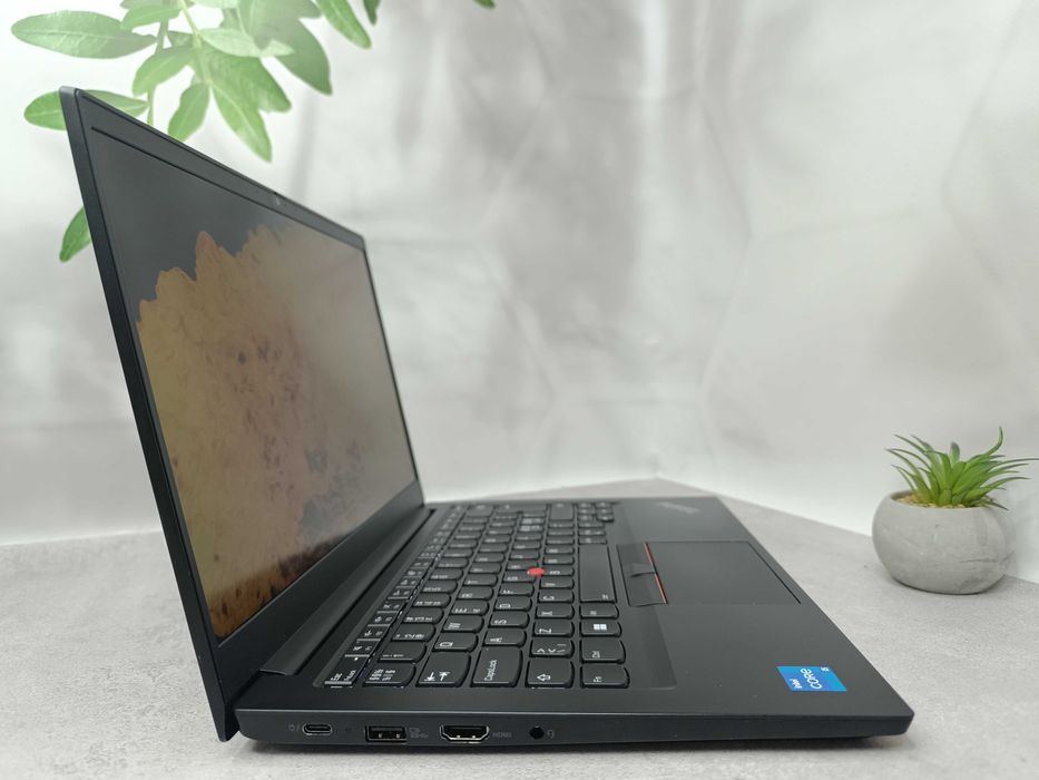 Ноутбук Lenovo ThinkPad E14 Gen 2/i5-1135G7/8GB/256M2/14"/Full HD IPS