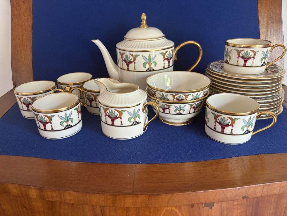 Serviço de Chá porcelana Lenox pintado a ouro