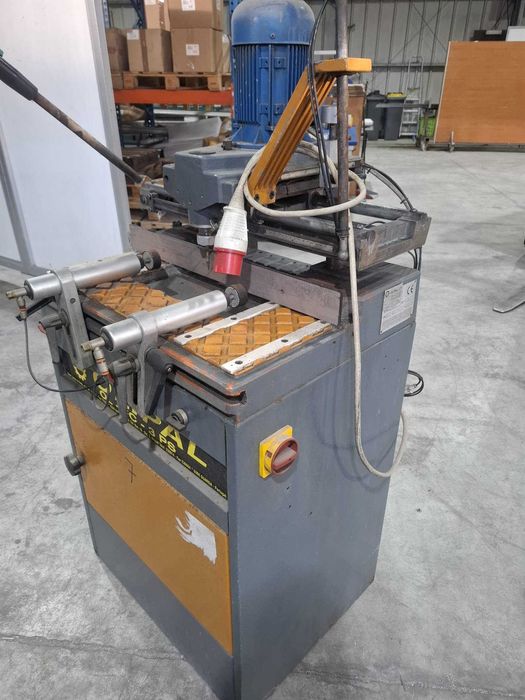 Máquina de Fresar alumínio