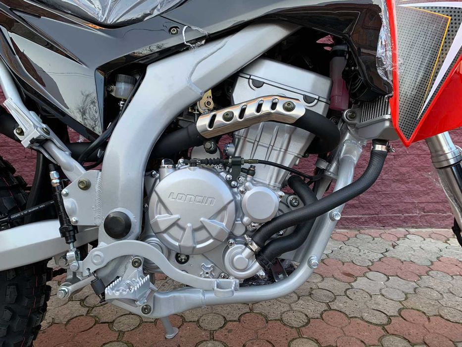 Мотоцикл Loncin LX300GY SX2 PRO