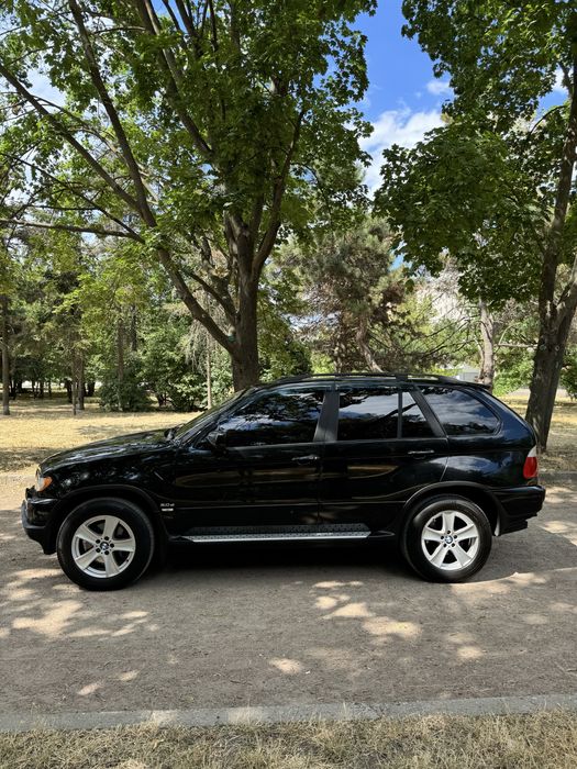 Продам БМВ Х5 Е53 3.0 дизель 2004г