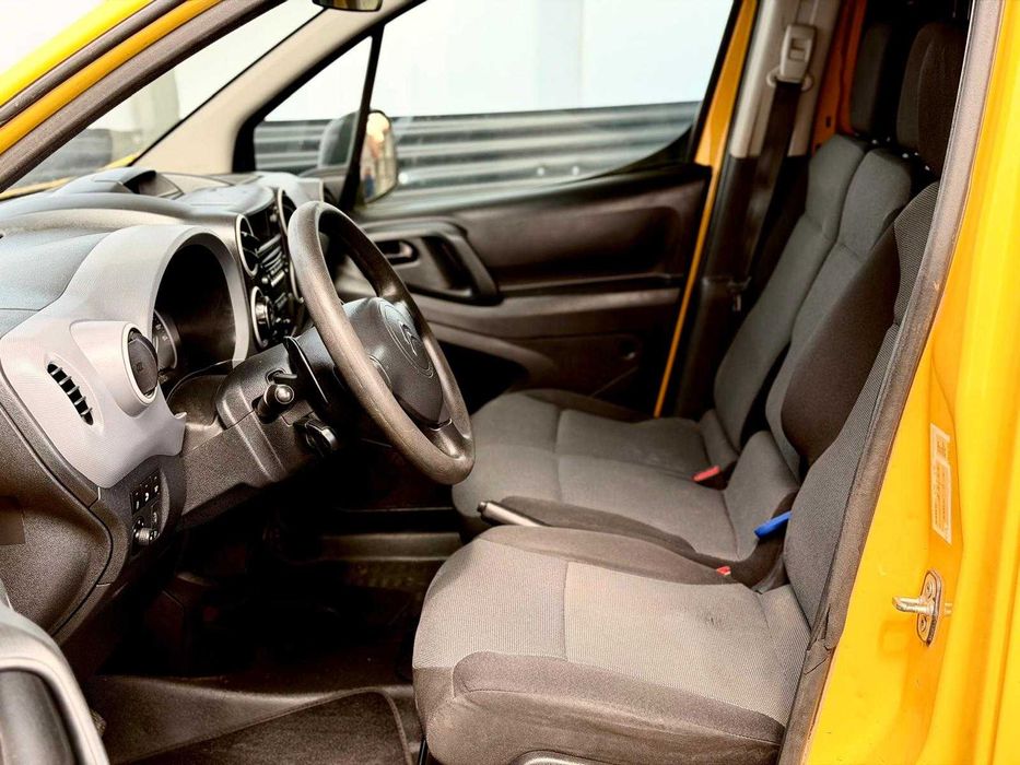 Citroen Berlingo 3 Lugares AUTOMÁTICA