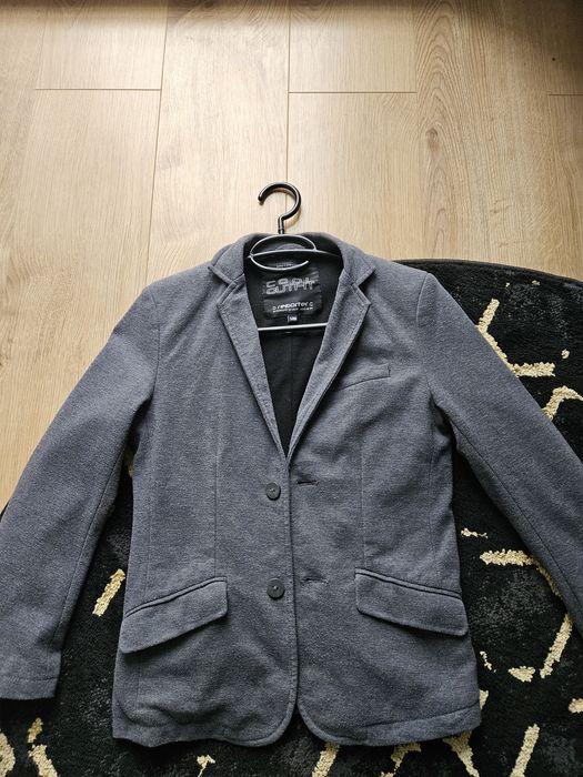 2 marynarki chlopiece r. 146