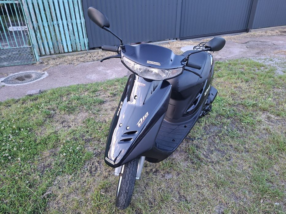 Скутер Honda dio 27
