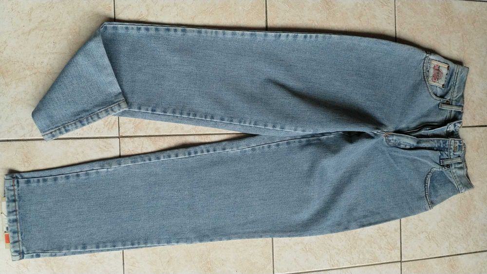 Calças de ganga homem.