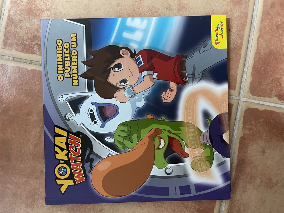 Livros infantis de capa dura