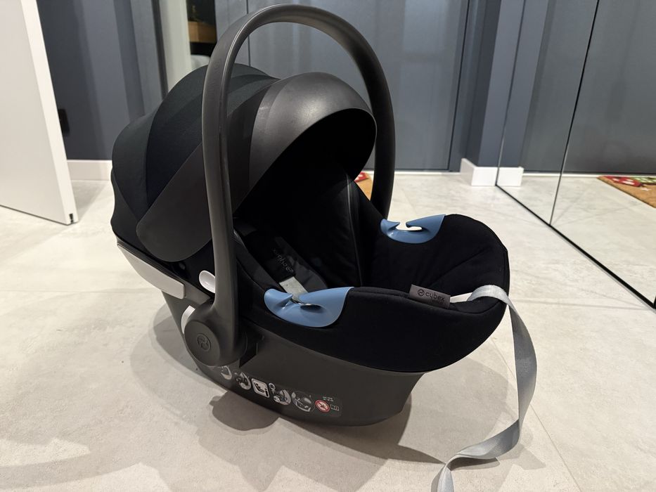 Cybex aton m i-size