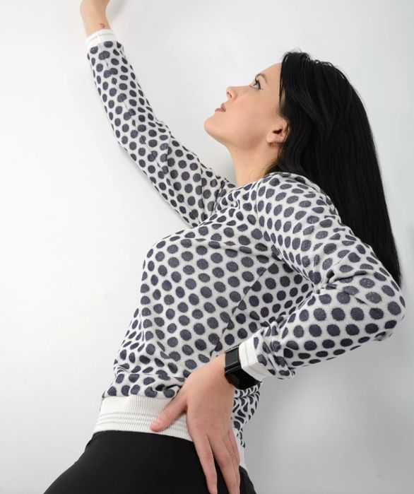 Блузка, кофта, светр  розмір М