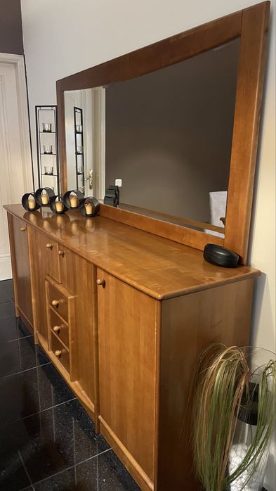 Sala de jantar completa