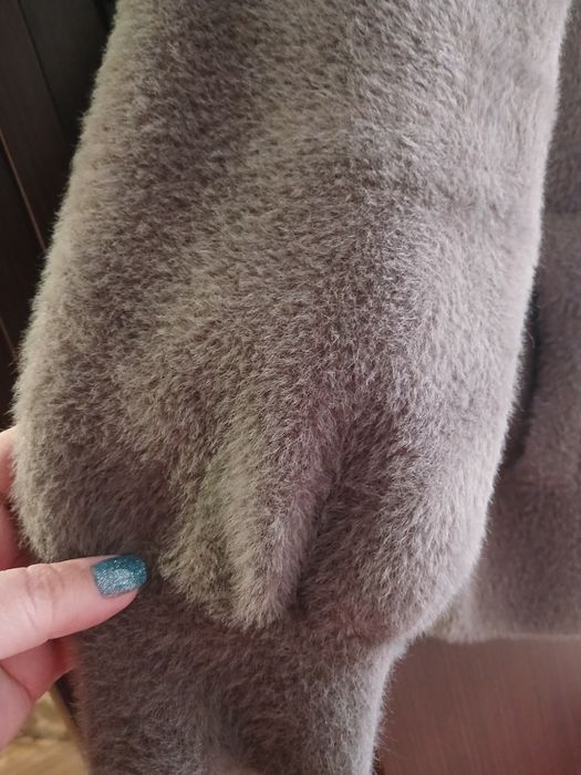 Продам кофту из альпаки) большой размер)