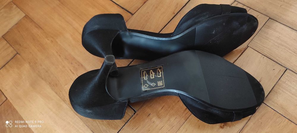 Eleganckie szpilki na lato