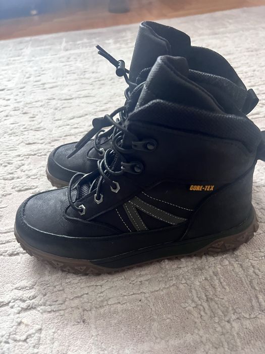 Зимові черевики, чоботи для хлопчика